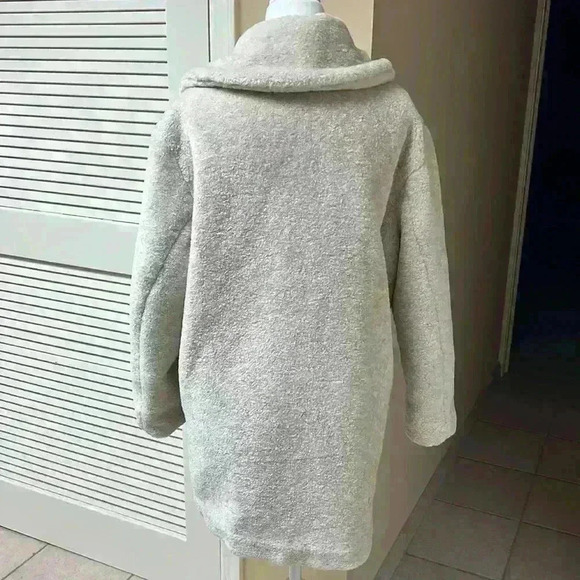H&M Fuzzy Coat Beige - Picture 10 of 11